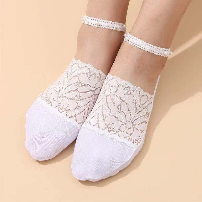 Pearl Lace Socks