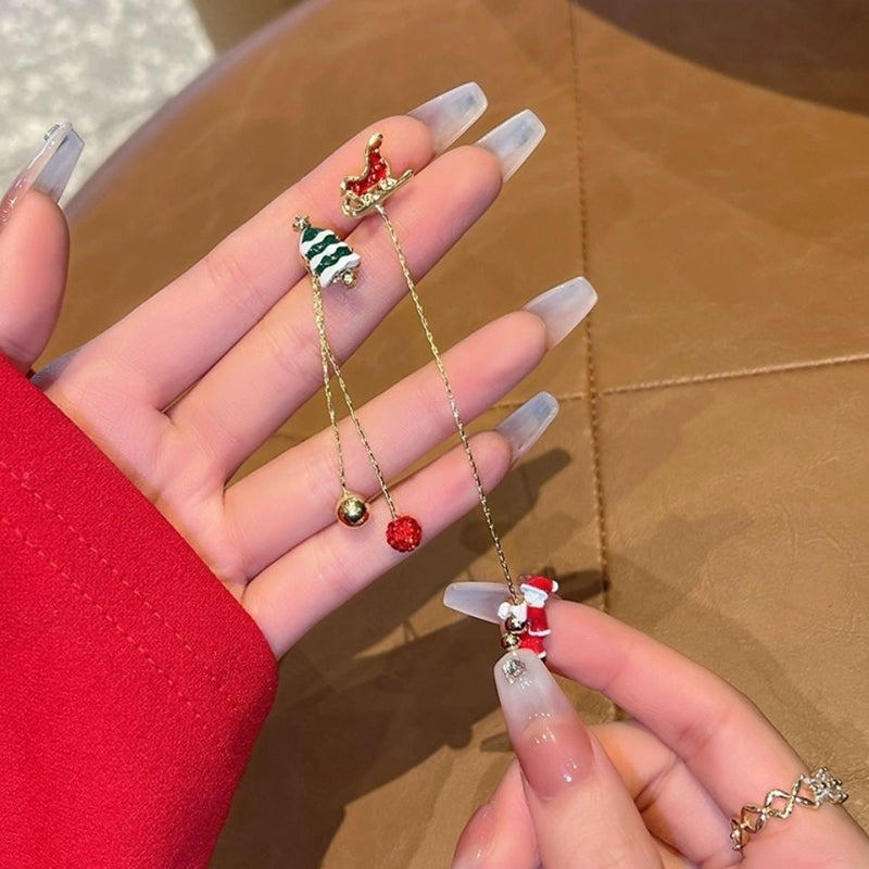Moving Santa Claus Dangle Earrings