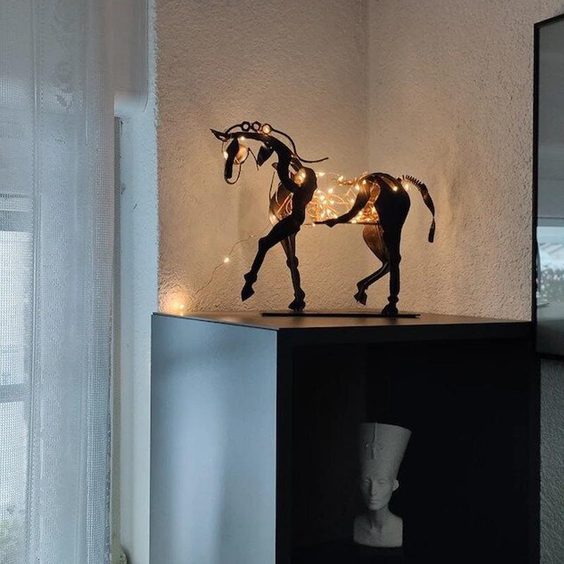 Idearock™Horse Sculpture "Adonis"